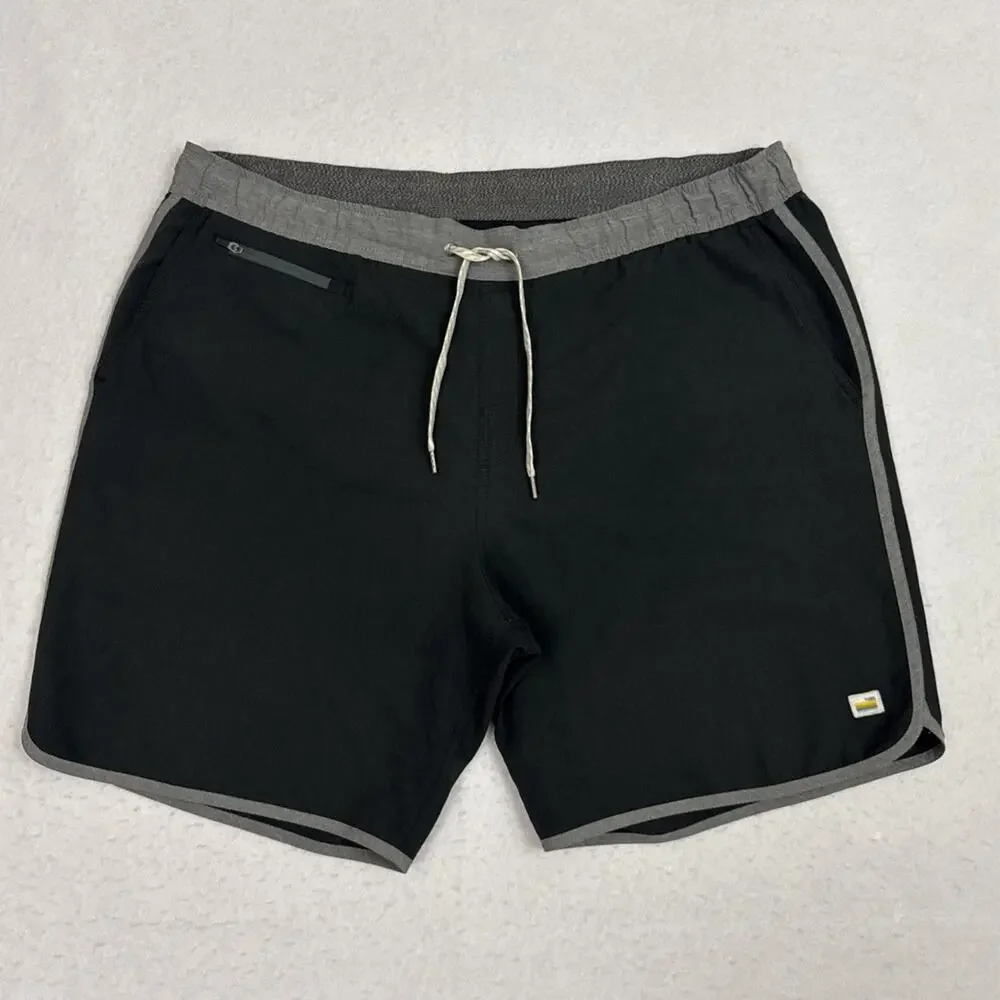 Vuori Banks Shorts Mens XL Black Gray 7 Inch Performance Athletic Swim Hybrid